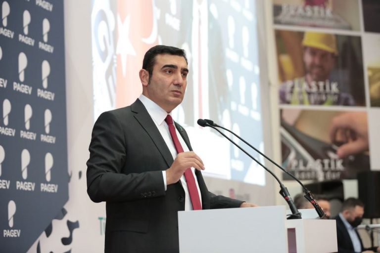 Üreticiler direndi petrokimya karteli dize geldi