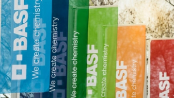 BASF bayrakları