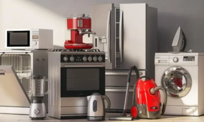 Buzdolabı, fırın, kahve makinesi ve çamaşır makinesi gibi ev aletleri
