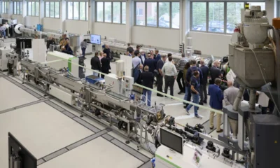 battenfeld-cincinnati Teknik Merkezi'nde PE boru ekstrüzyon hattı turu